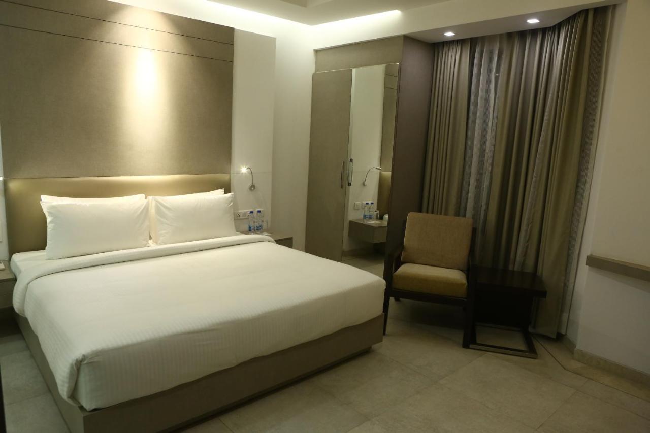 Keys Lite By Lemon Tree Hotels, Mayfield, Gurgaon Eksteriør billede