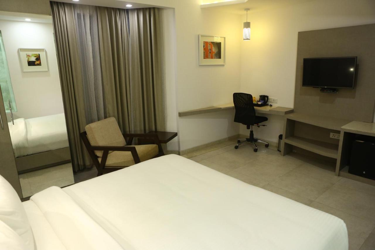 Keys Lite By Lemon Tree Hotels, Mayfield, Gurgaon Eksteriør billede